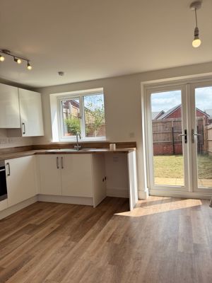 Photo 17- click for photo gallery